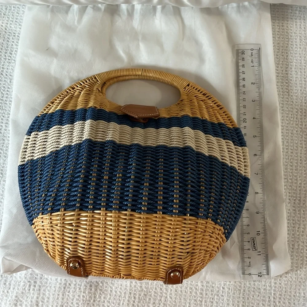 NWT J.McLaughlin Victoria Tote - Picture 7 of 8